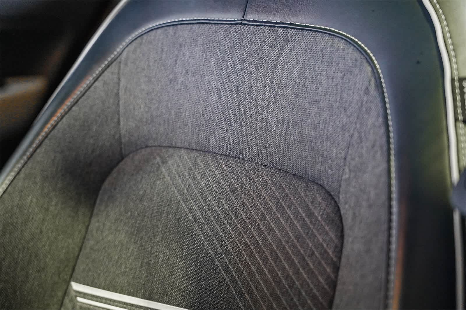 Thumbnail: 2023 Hyundai Venue - 23