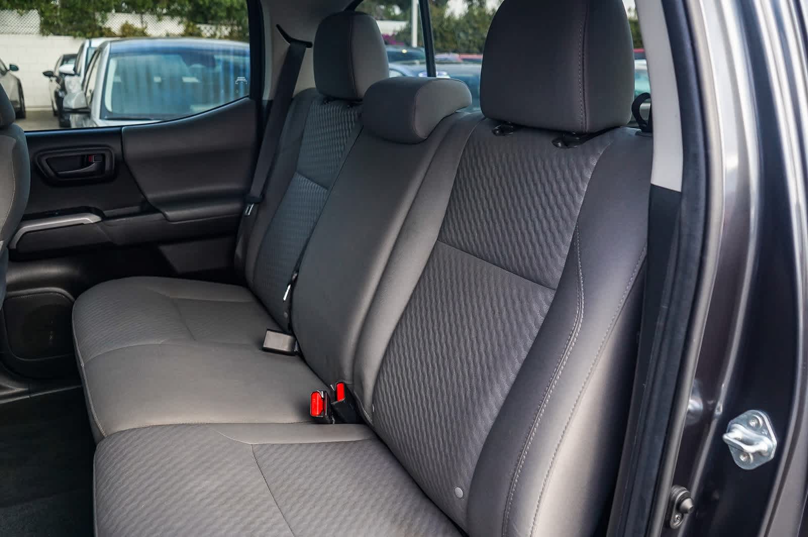 Thumbnail: 2022 Toyota Tacoma - 6