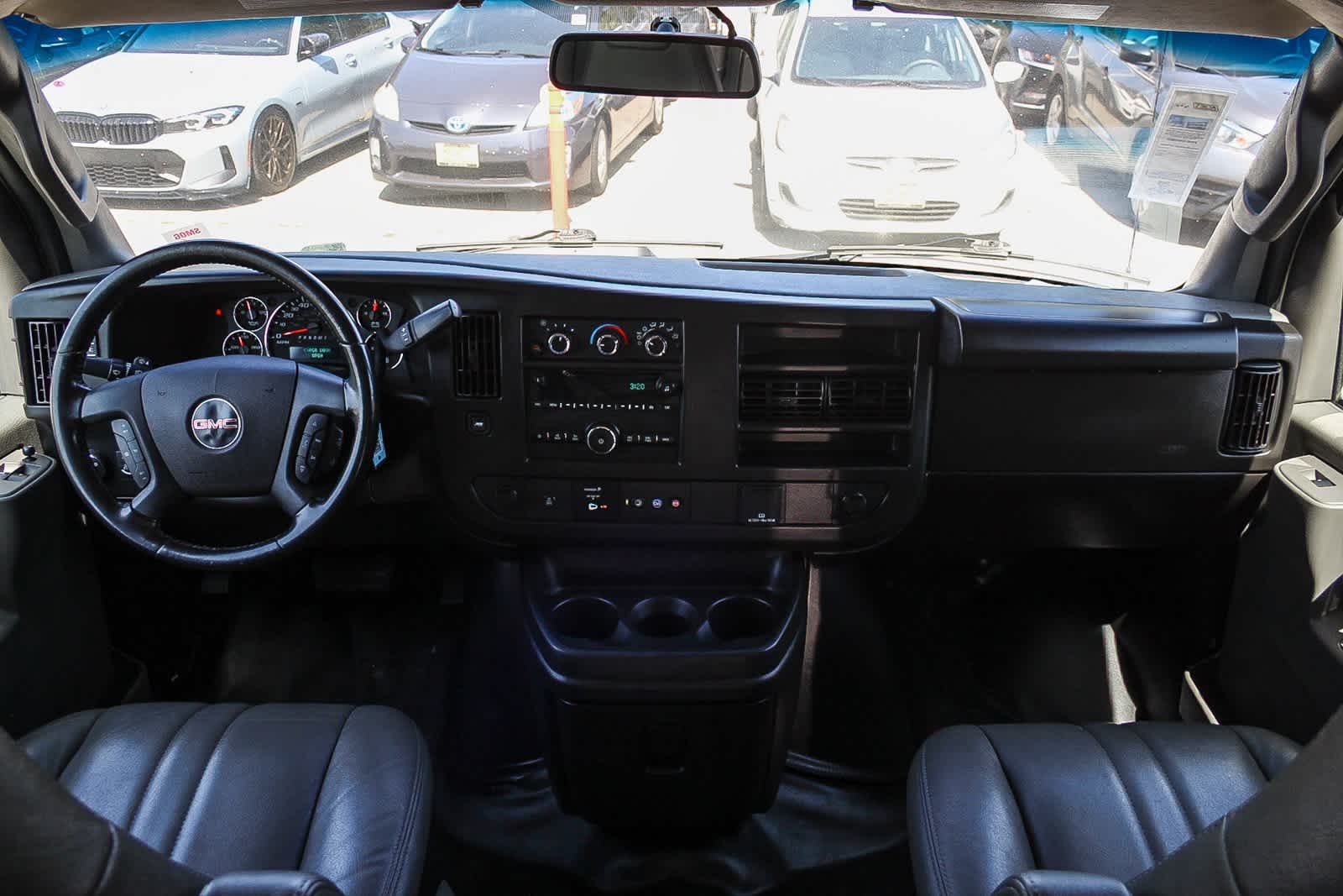 Thumbnail: 2023 GMC Savana - 15