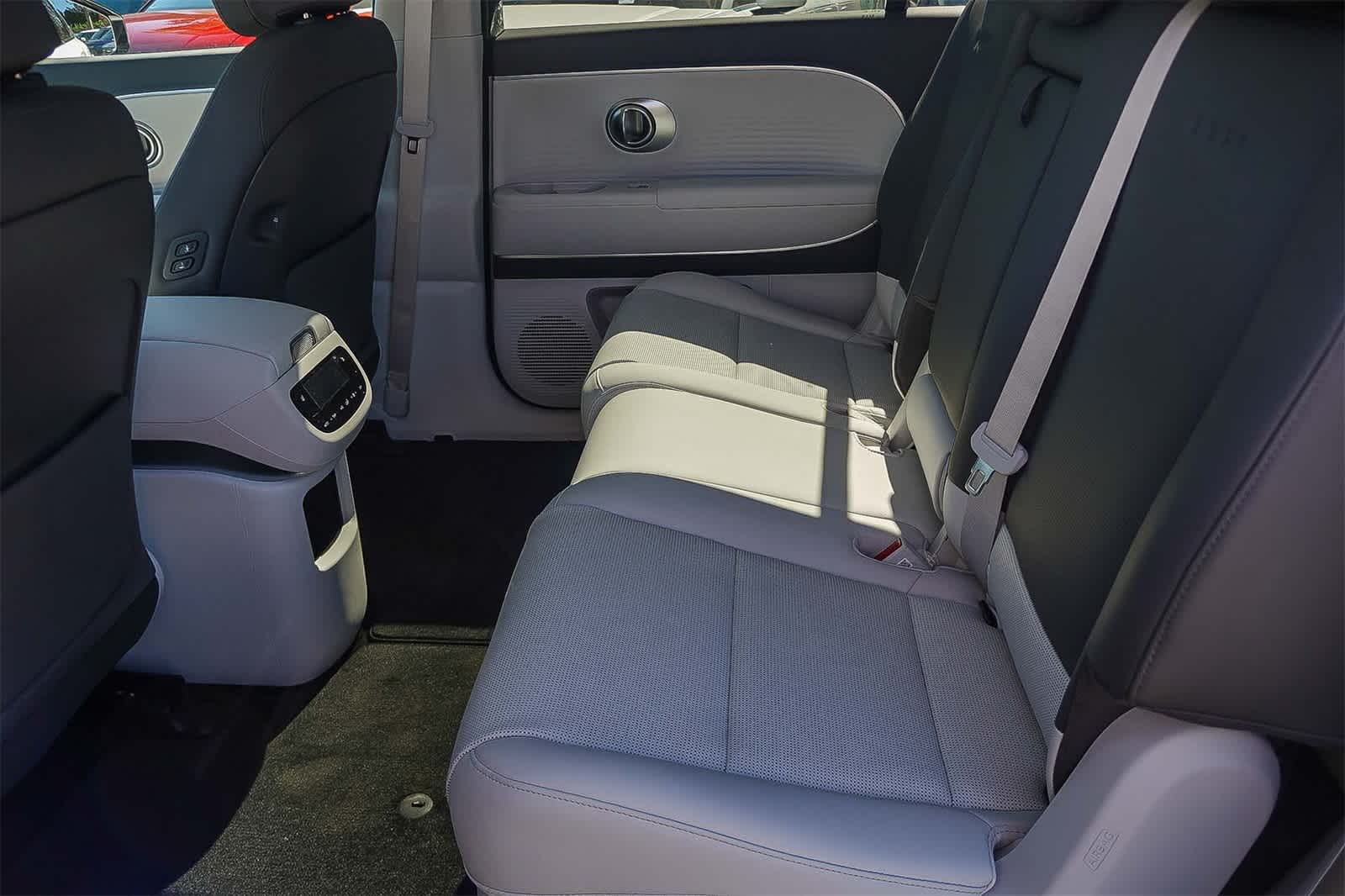 Thumbnail: 2026 Hyundai Ioniq - 21