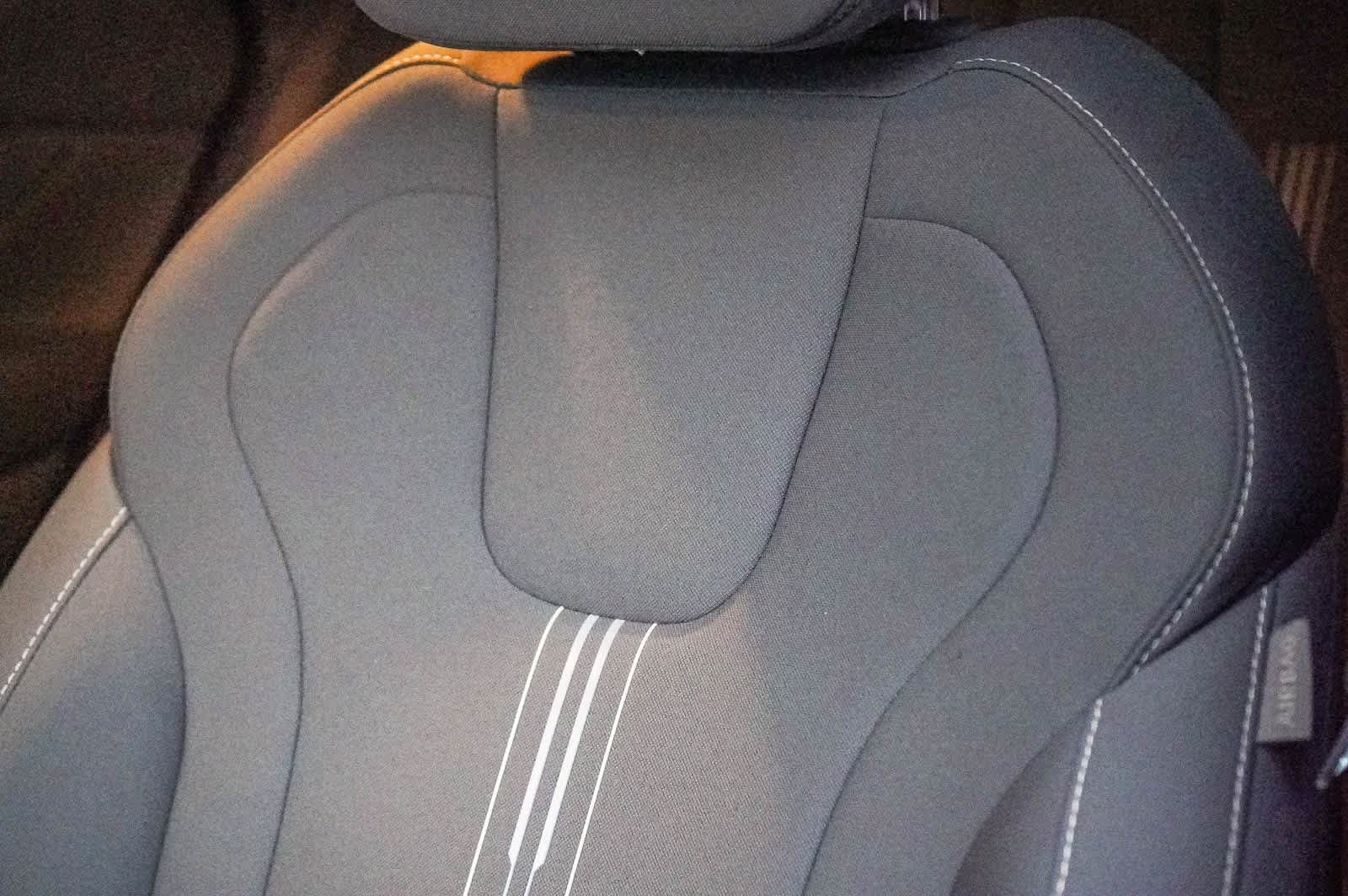 Thumbnail: 2022 Hyundai Elantra - 23