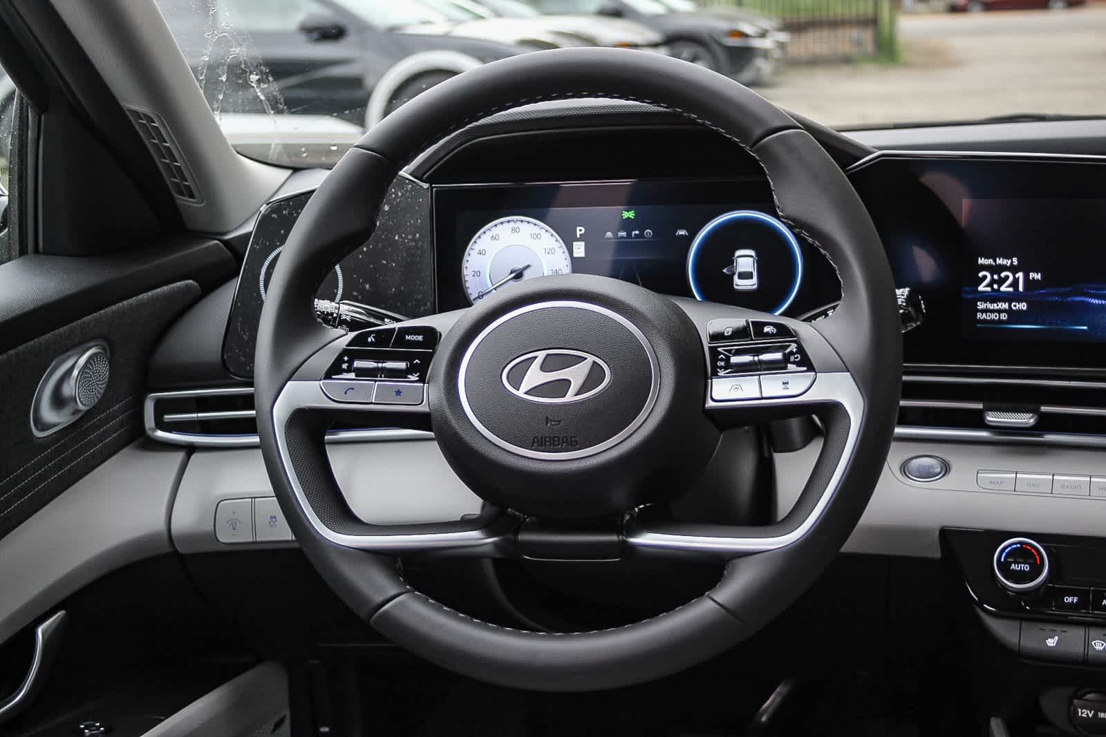 Thumbnail: 2025 Hyundai Elantra - 23