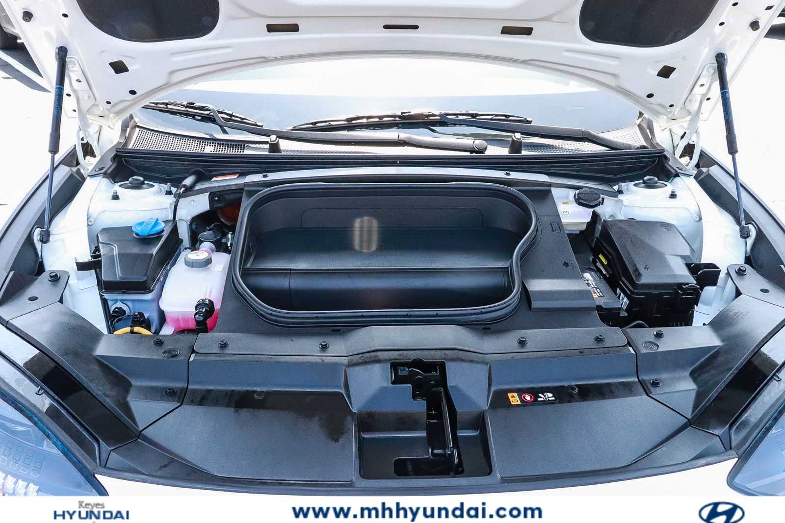 Thumbnail: 2024 Hyundai Ioniq 6 - 27