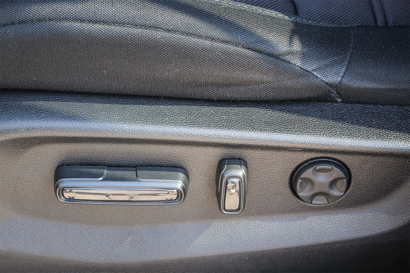 Thumbnail: 2018 Honda CR-V - 22