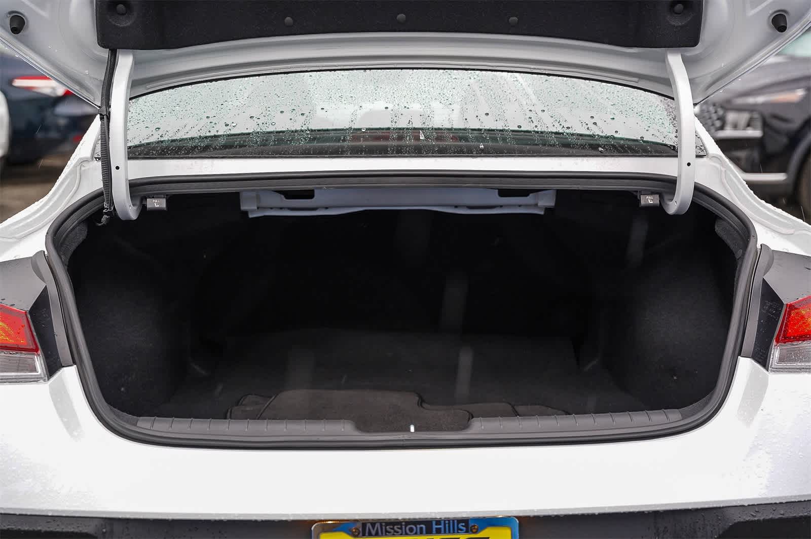 Thumbnail: 2025 Hyundai Elantra - 26