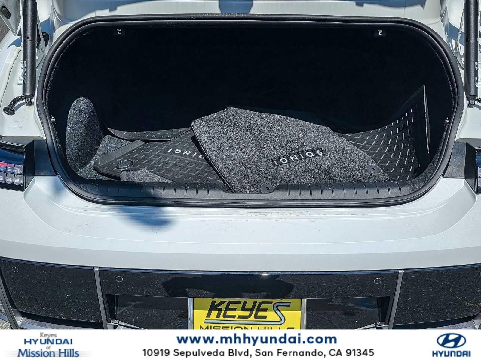 Thumbnail: 2025 Hyundai Ioniq 6 - 12