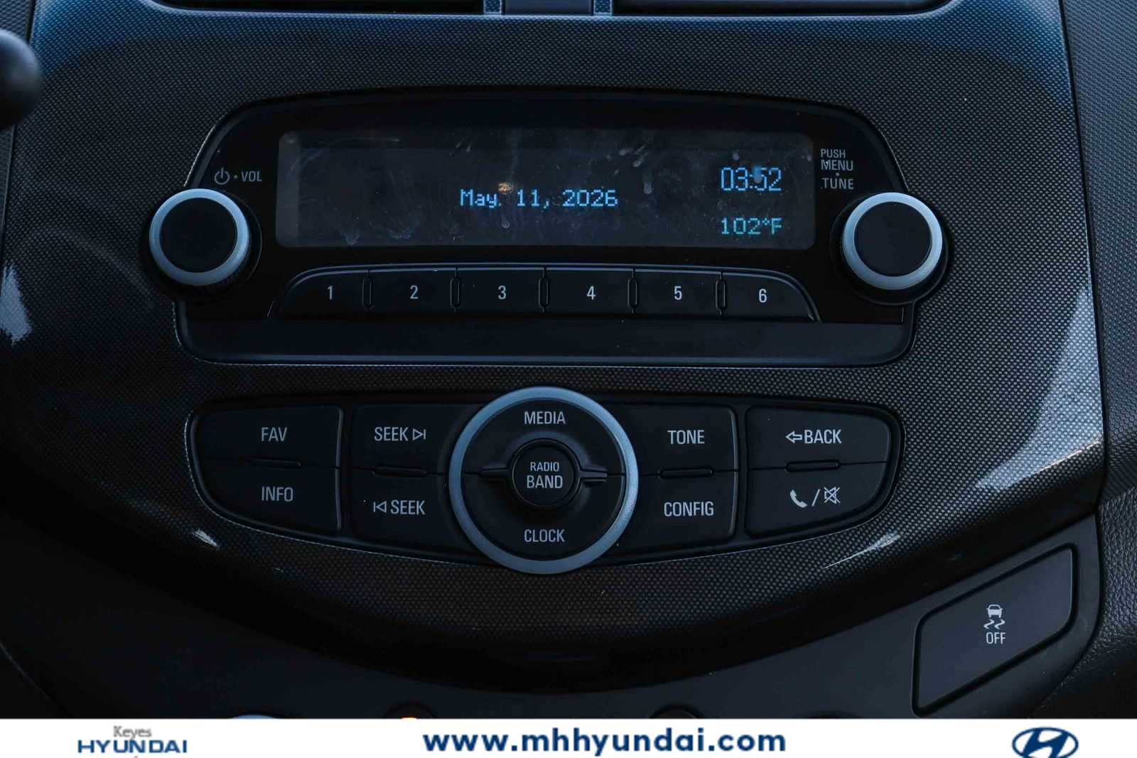 Thumbnail: 2014 Chevrolet Spark - 14