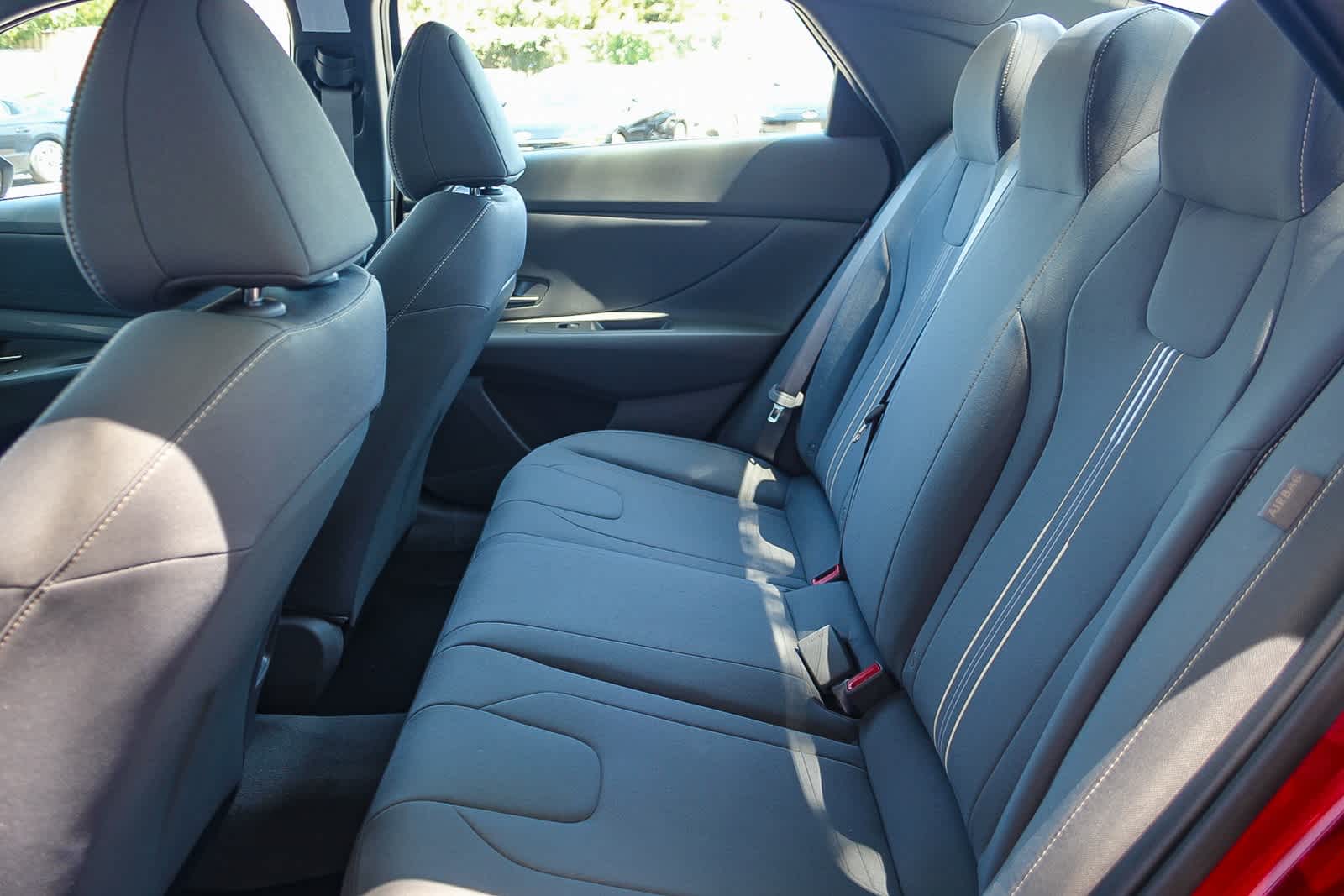 Thumbnail: 2025 Hyundai Elantra - 14