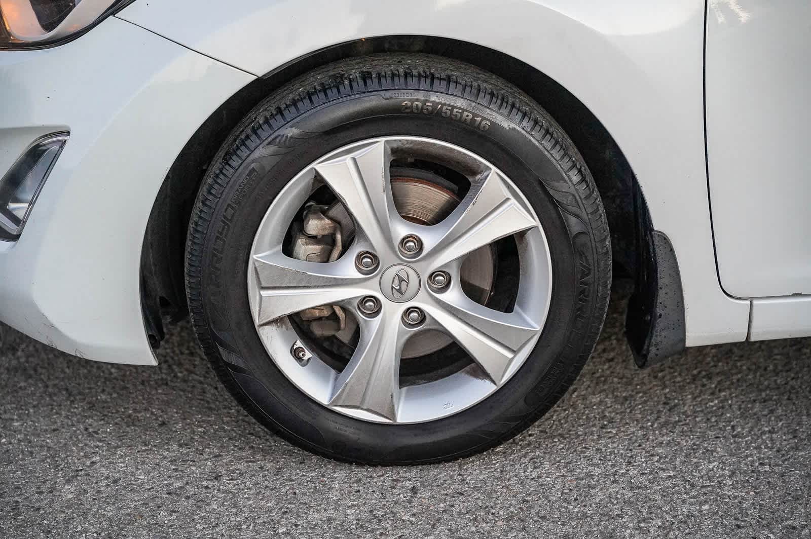 Thumbnail: 2016 Hyundai Elantra - 4