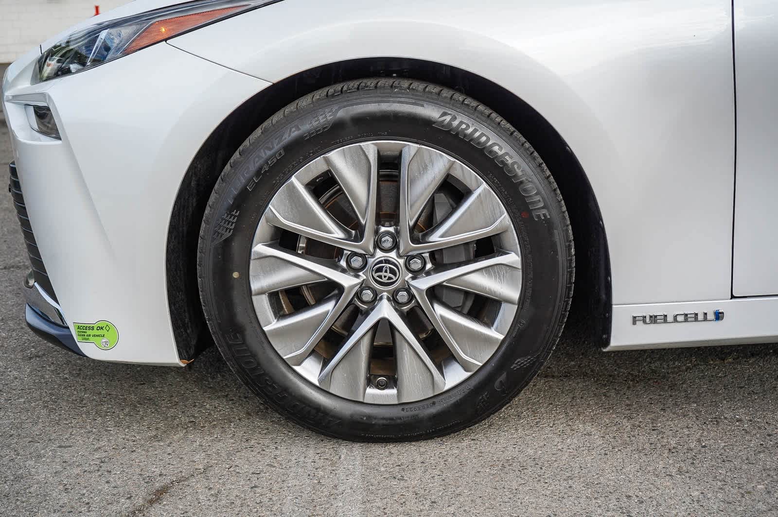 Thumbnail: 2023 Toyota Mirai - 6