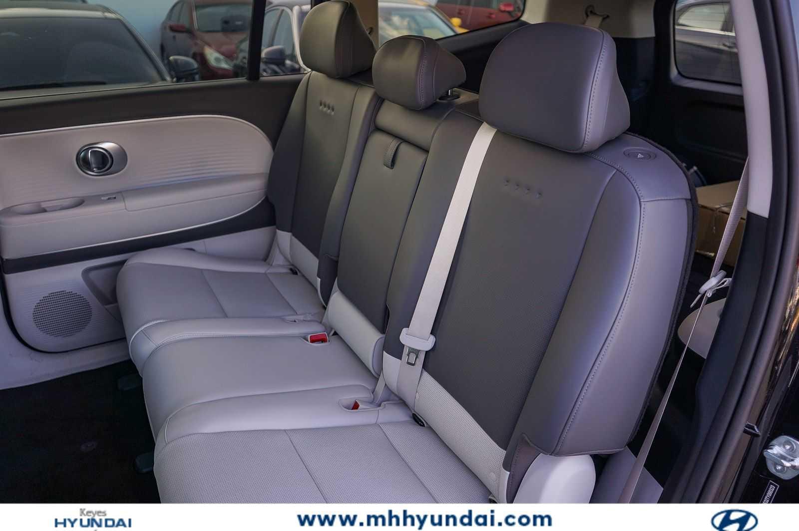 Thumbnail: 2026 Hyundai Ioniq - 21