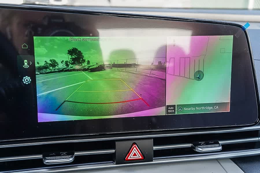 Thumbnail: 2025 Hyundai Elantra - 32