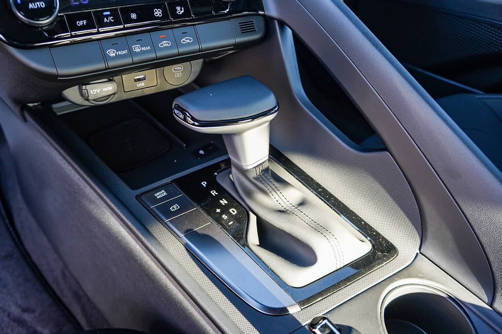 Thumbnail: 2025 Hyundai Elantra - 22