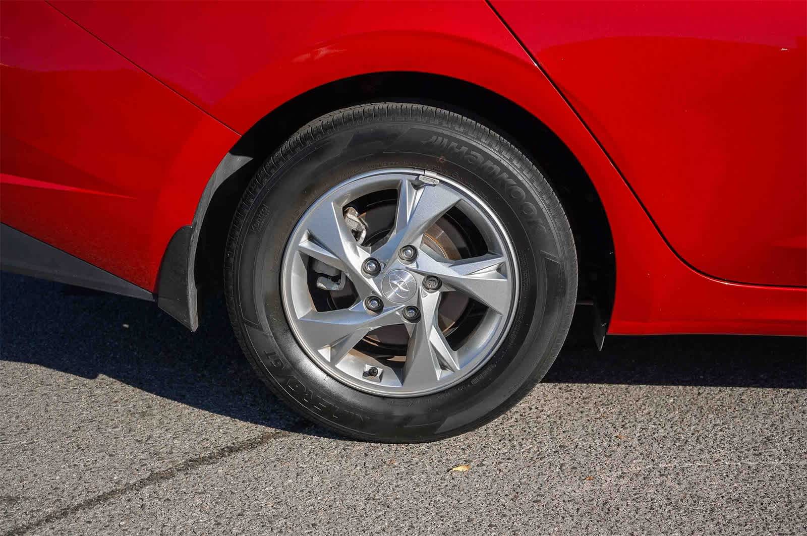 Thumbnail: 2023 Hyundai Elantra - 5