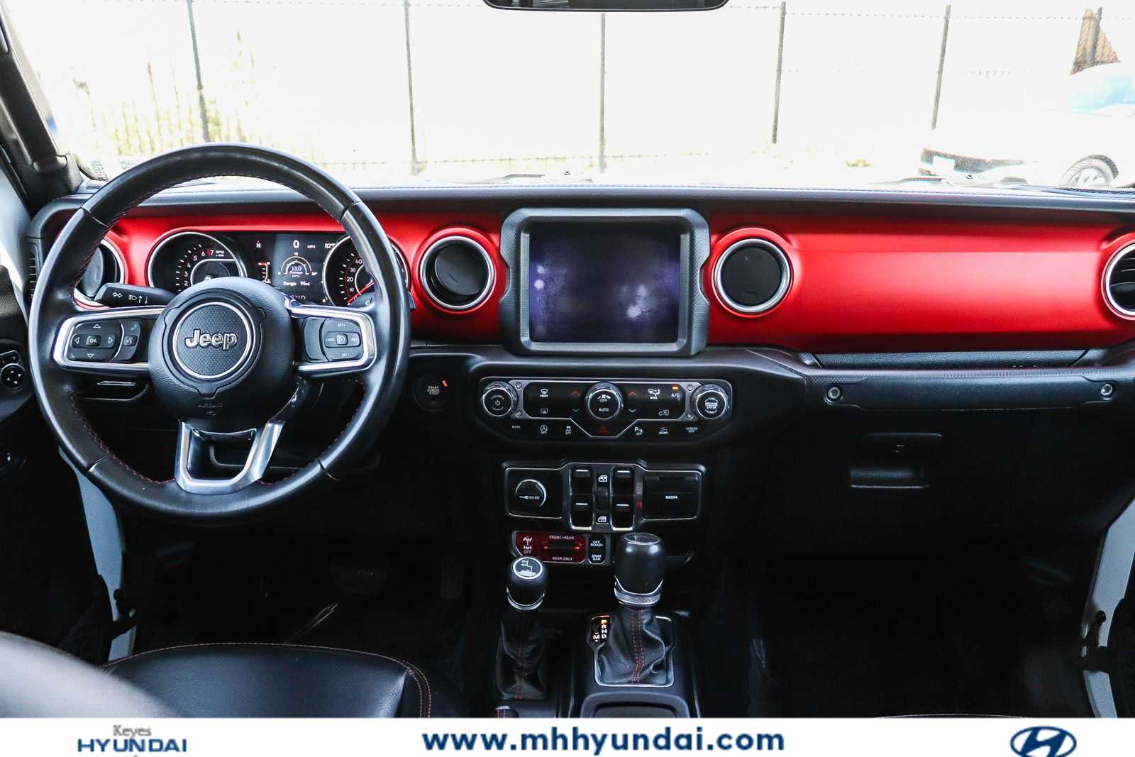 Thumbnail: 2020 Jeep Gladiator - 11