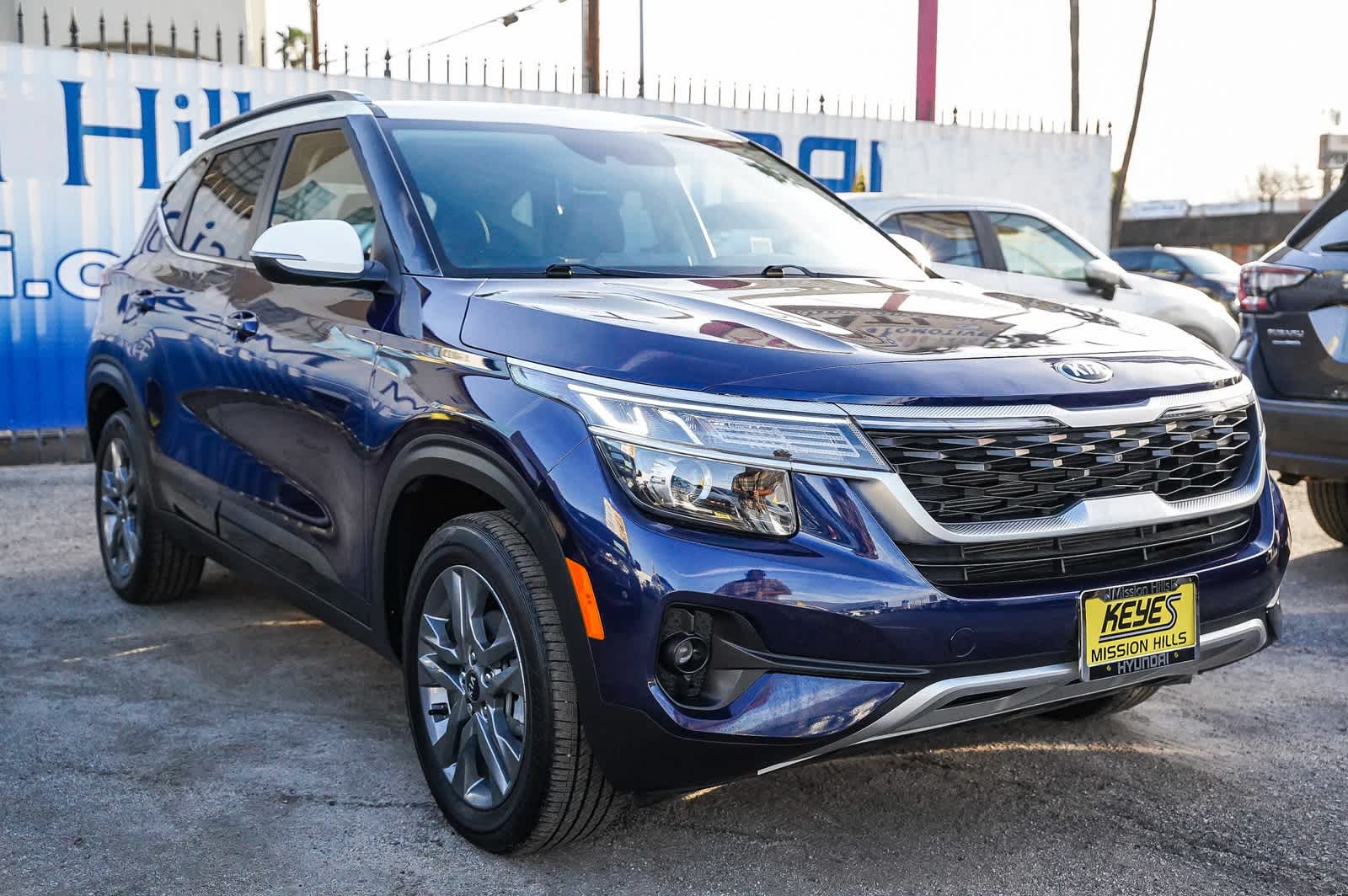 Thumbnail: 2021 Kia Seltos - 3