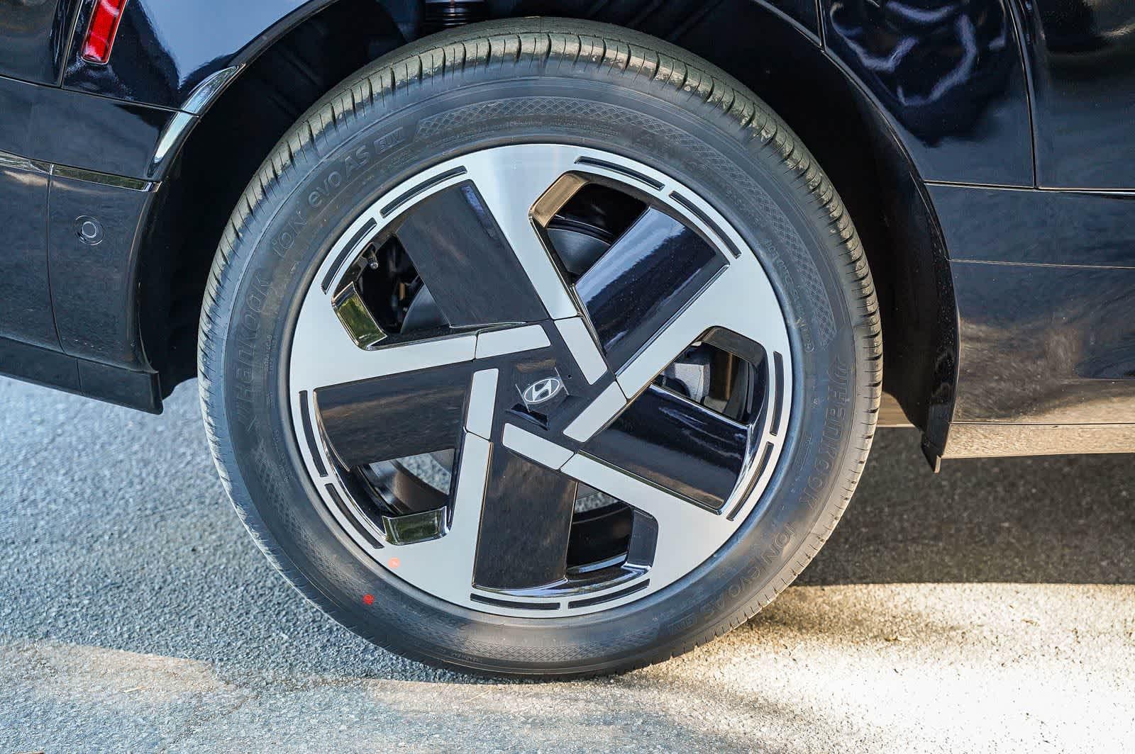 Thumbnail: 2026 Hyundai Ioniq - 5