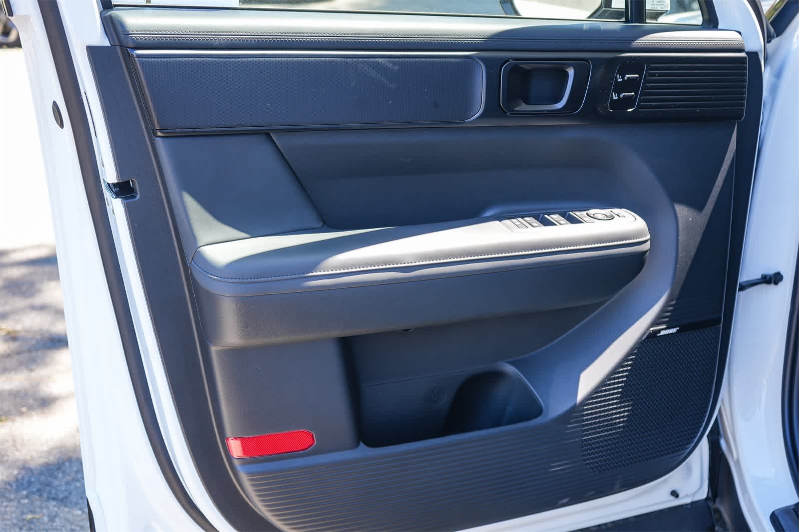 Thumbnail: 2025 Hyundai Santa Fe - 25