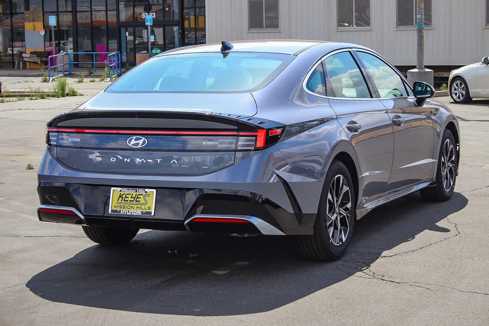 Thumbnail: 2025 Hyundai Sonata - 4