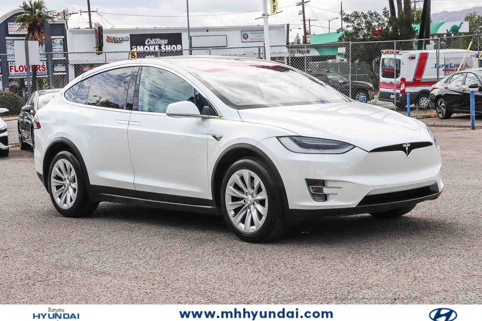 Thumbnail: 2019 Tesla Model X - 5