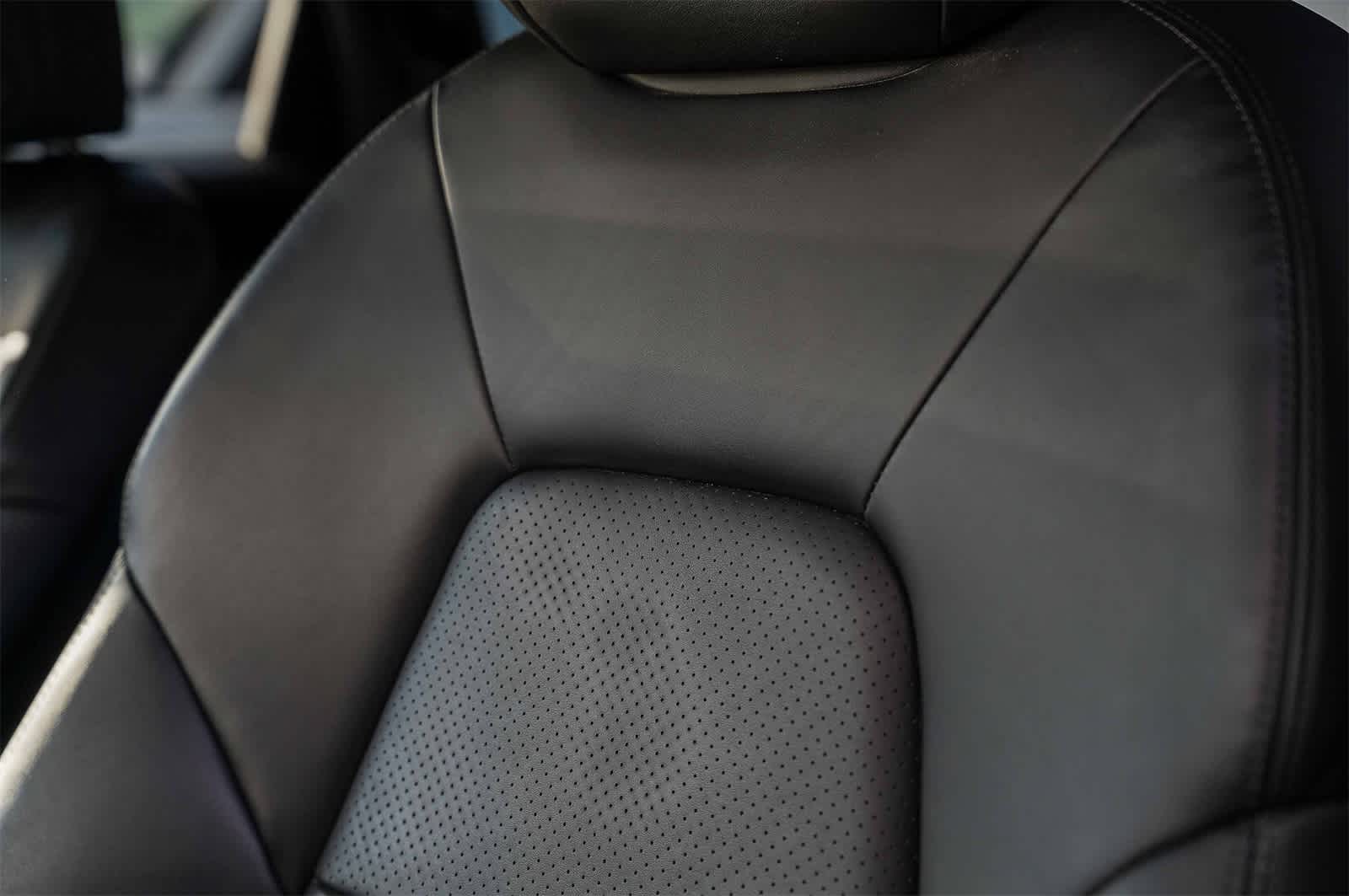 Thumbnail: 2019 Porsche Cayenne - 23