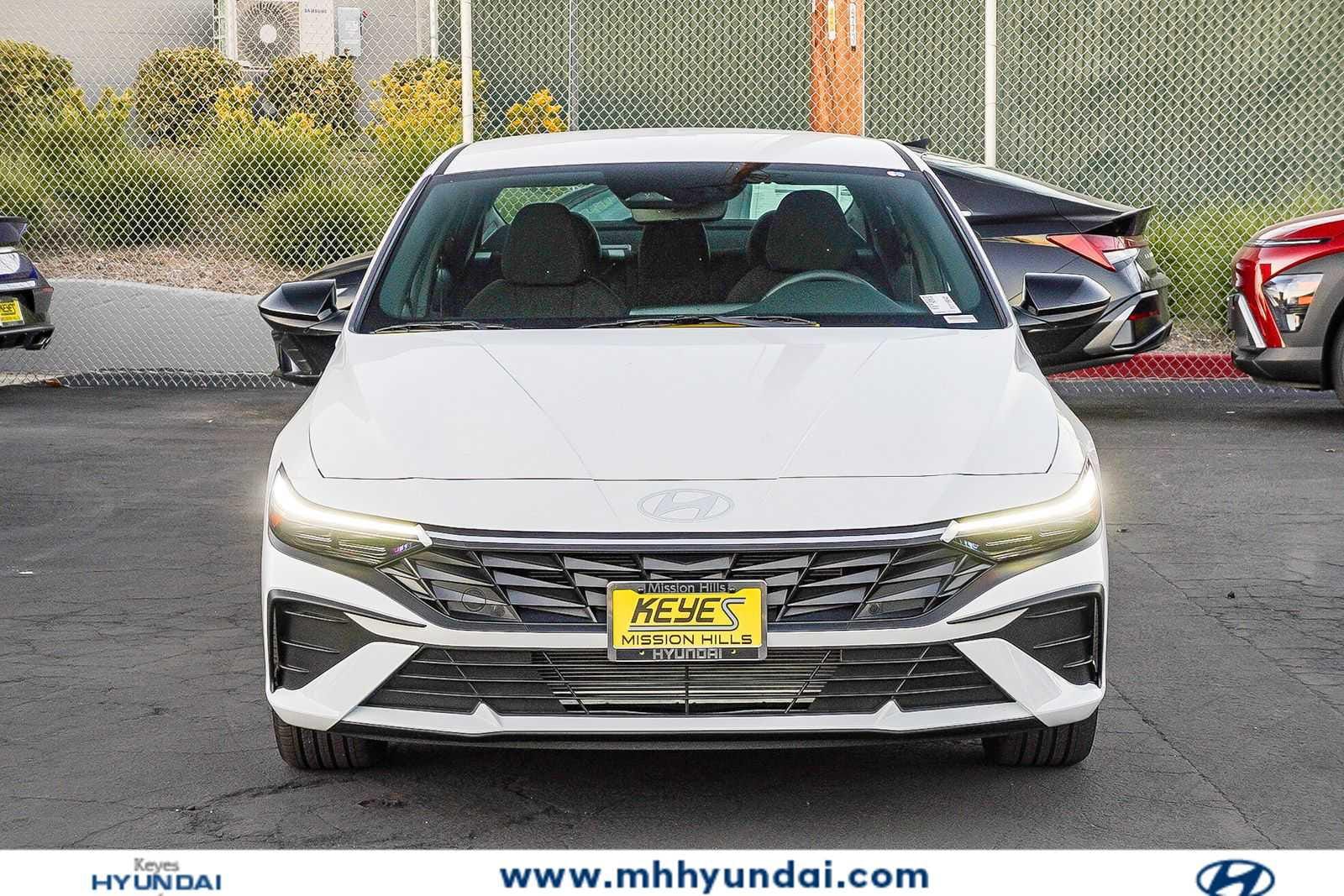 Thumbnail: 2026 Hyundai Elantra - 2