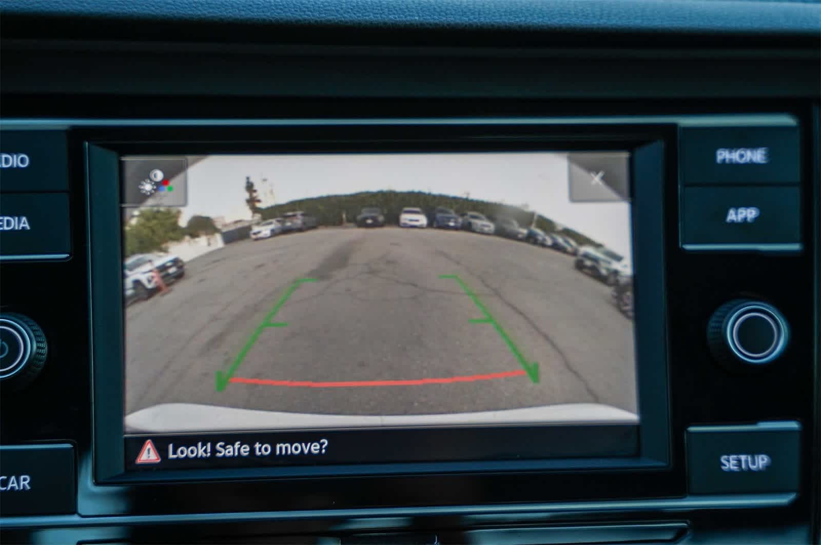 Thumbnail: 2019 Volkswagen Jetta - 21