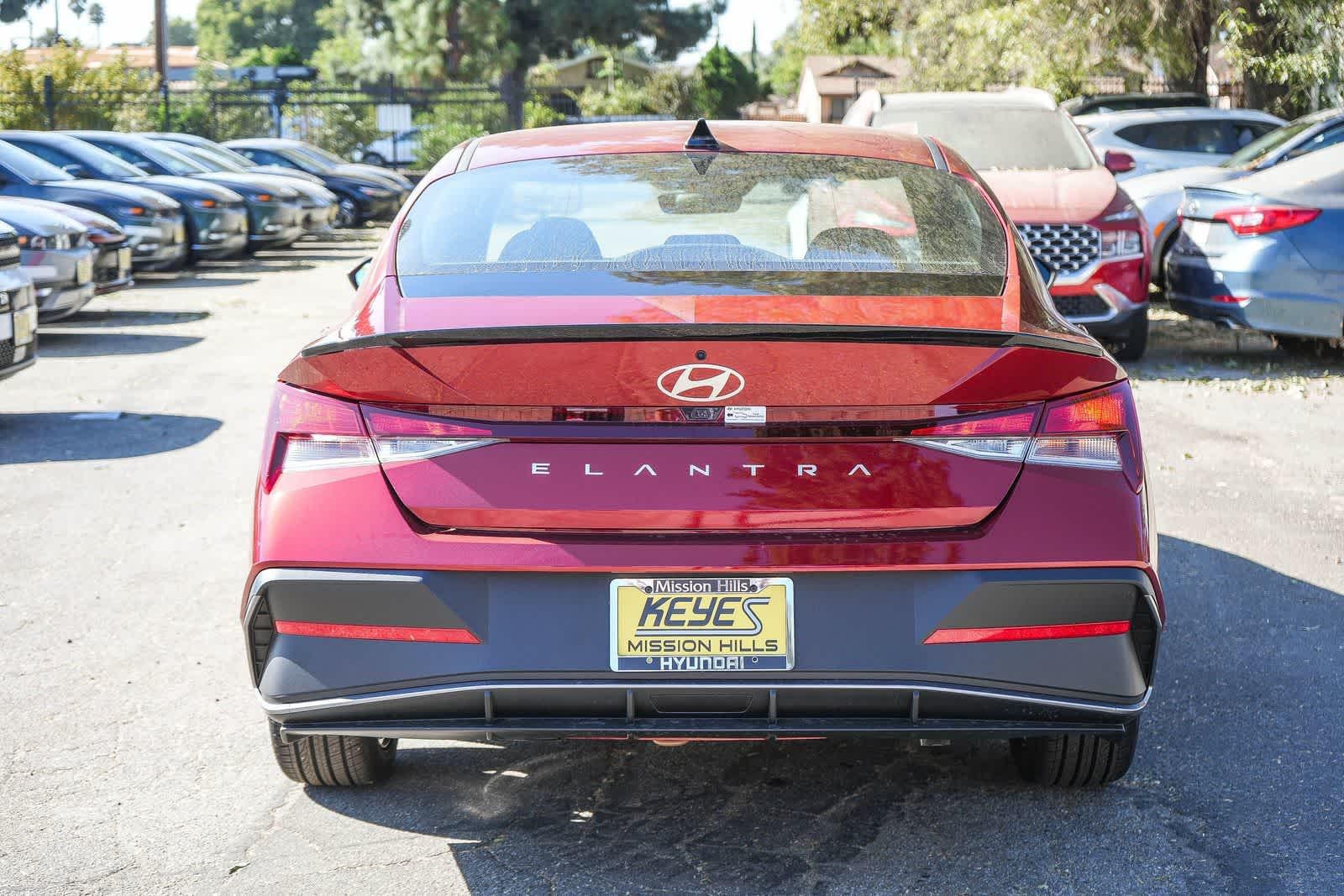 Thumbnail: 2025 Hyundai Elantra - 3