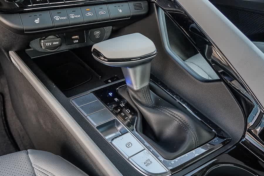 Thumbnail: 2025 Hyundai Elantra - 27