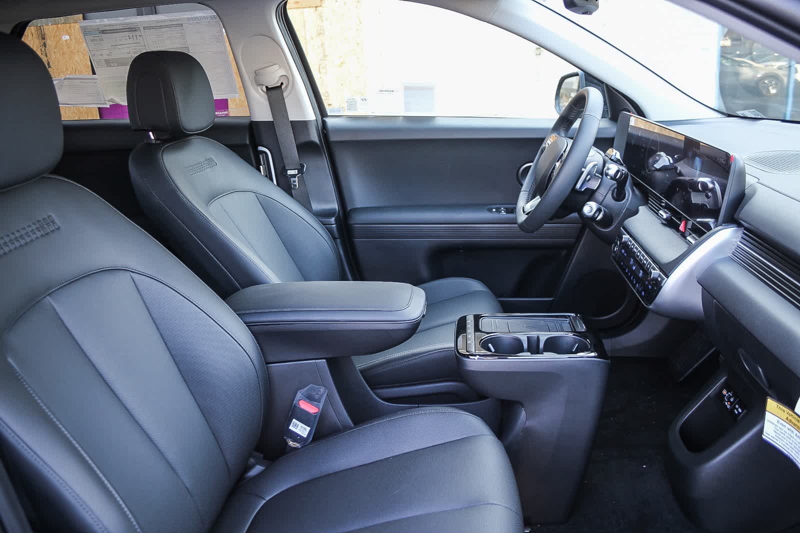 Thumbnail: 2025 Hyundai Ioniq 5 - 14