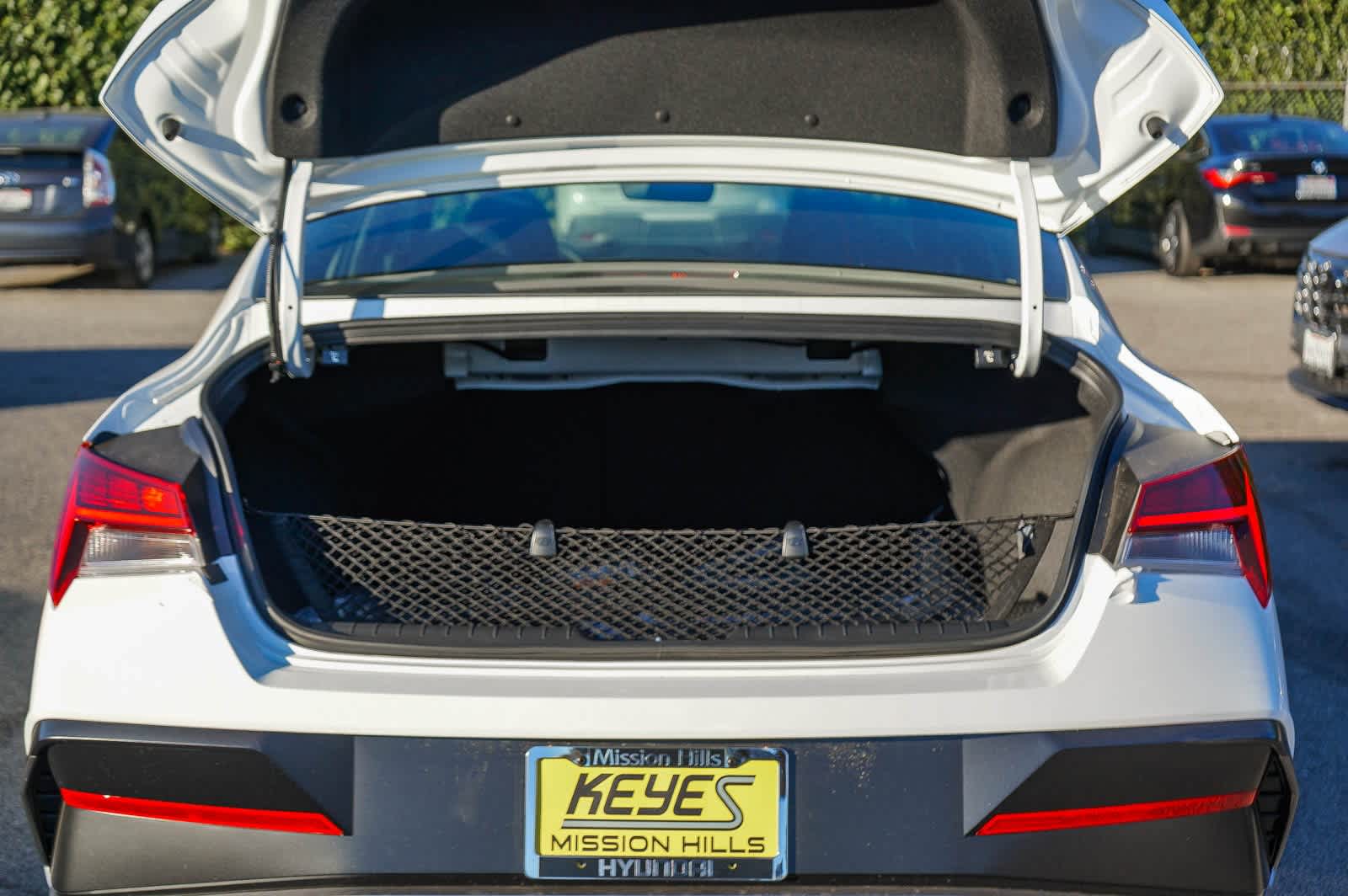 Thumbnail: 2026 Hyundai Elantra - 12