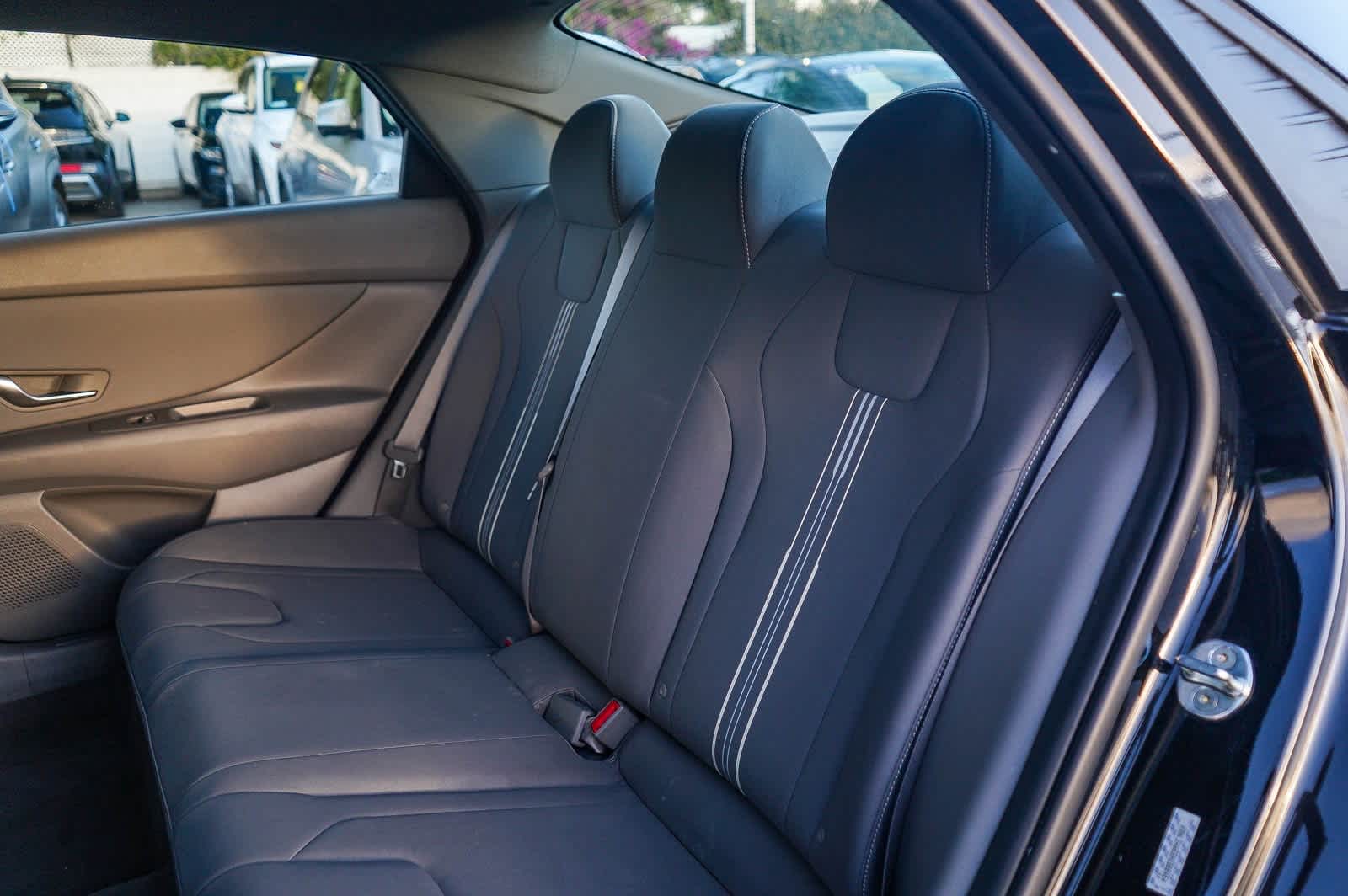 Thumbnail: 2023 Hyundai Elantra - 18