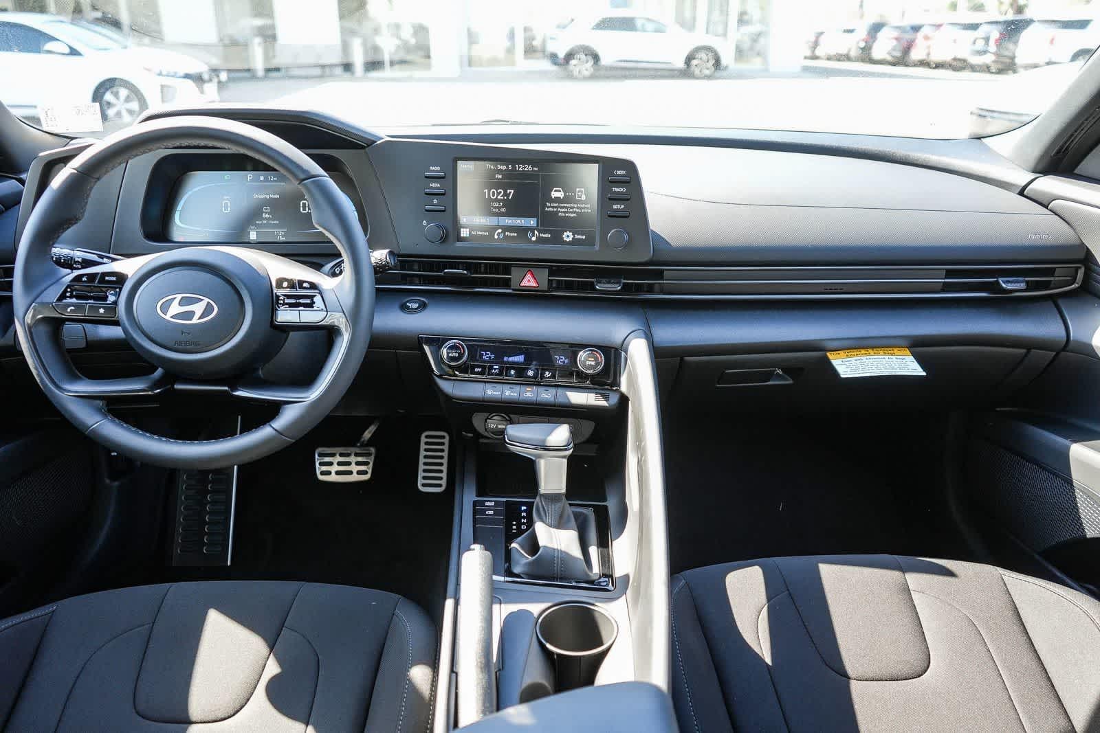 Thumbnail: 2025 Hyundai Elantra - 14