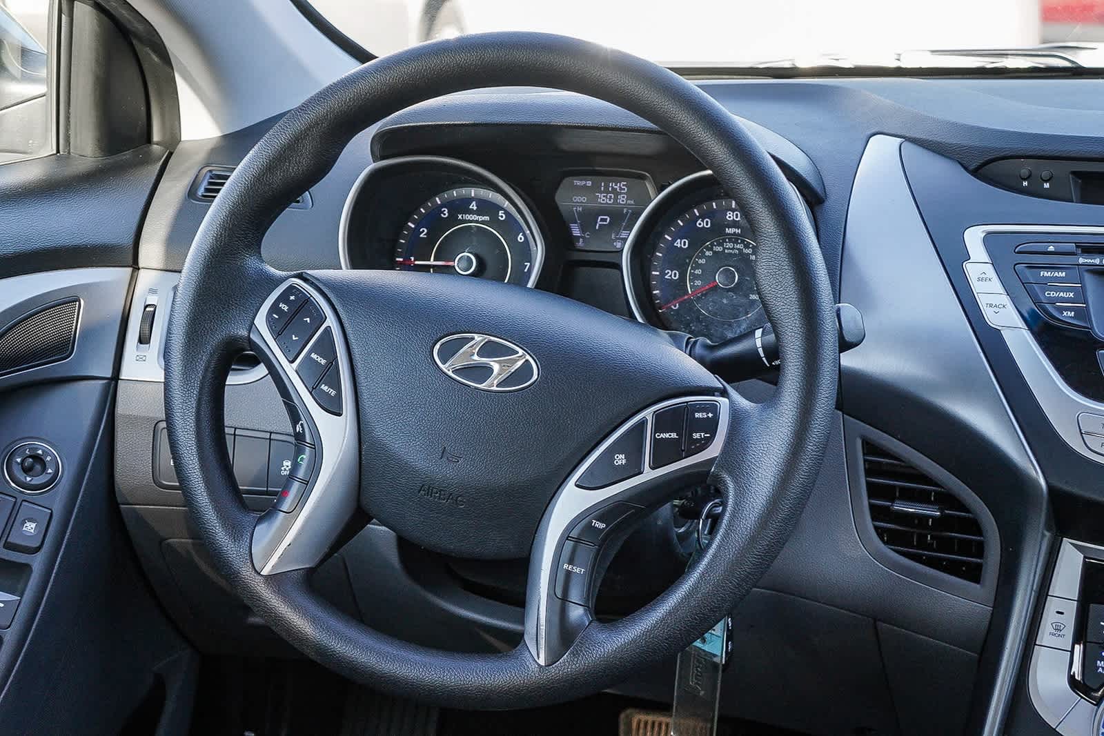 Thumbnail: 2012 Hyundai Elantra - 15