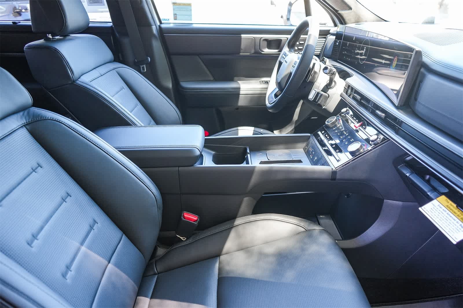 Thumbnail: 2025 Hyundai Santa Fe - 21