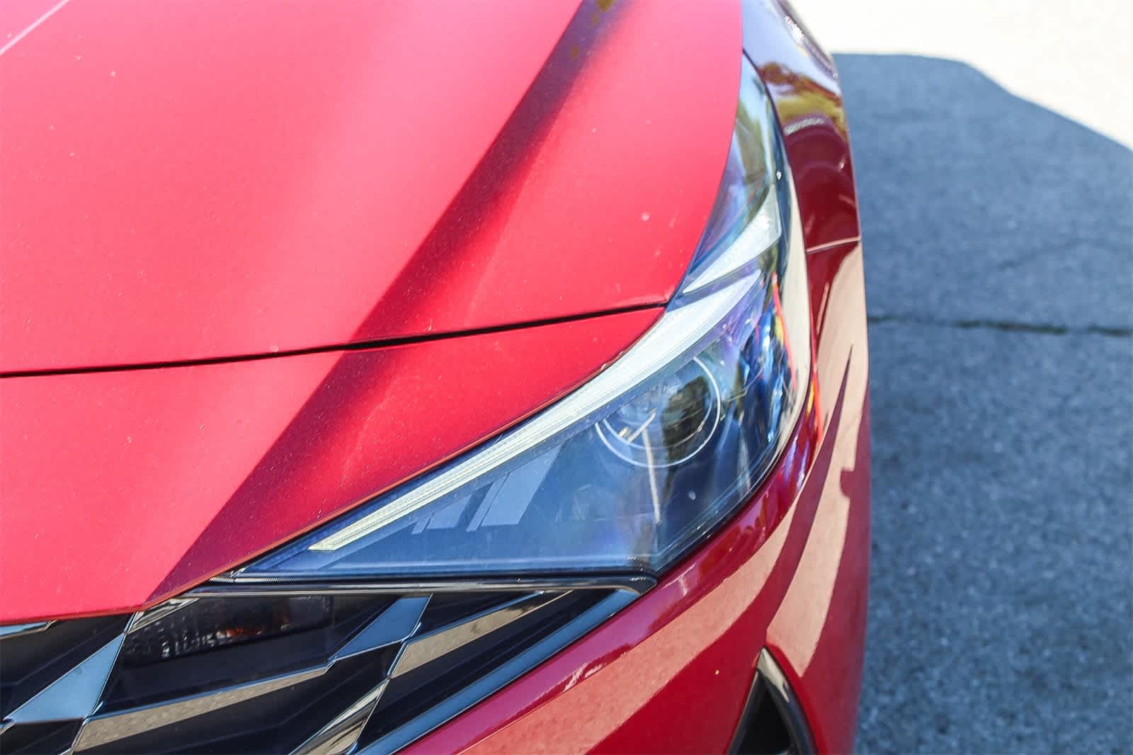 Thumbnail: 2022 Hyundai Elantra - 10