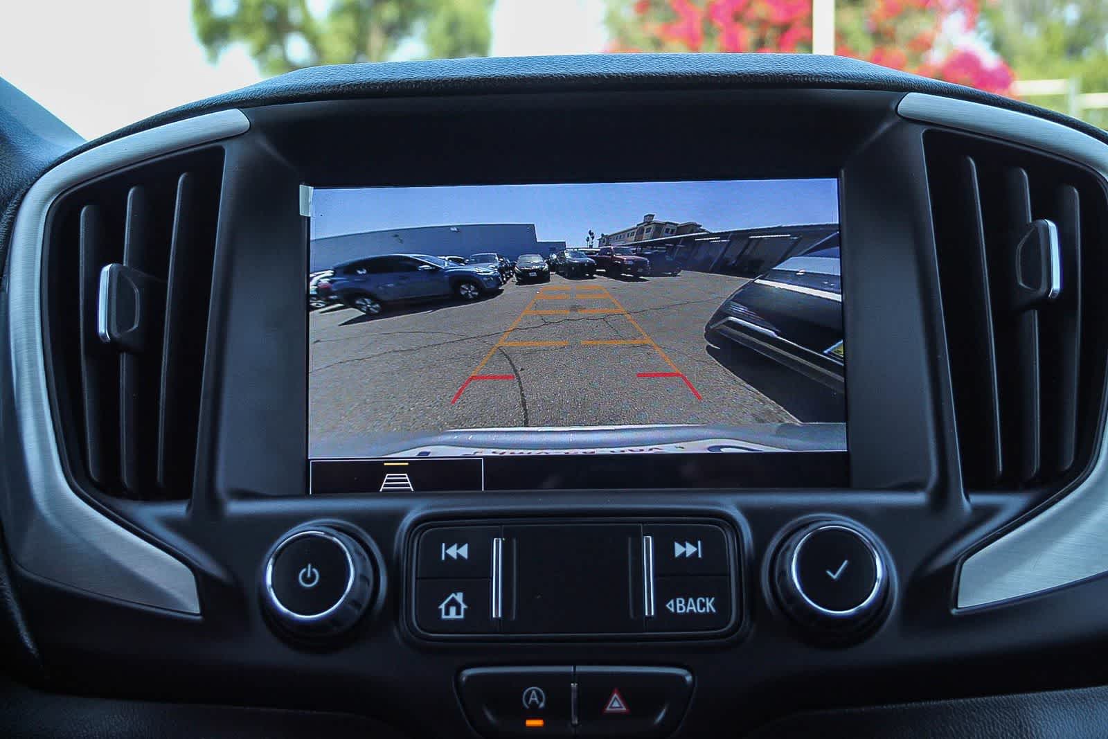 Thumbnail: 2022 GMC Terrain - 19