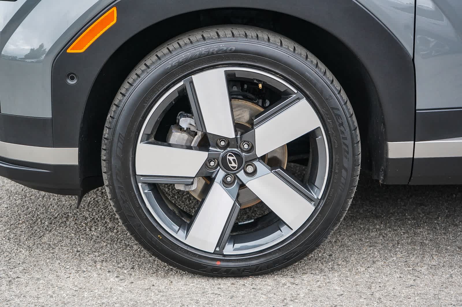 Thumbnail: 2024 Hyundai Santa Fe - 4