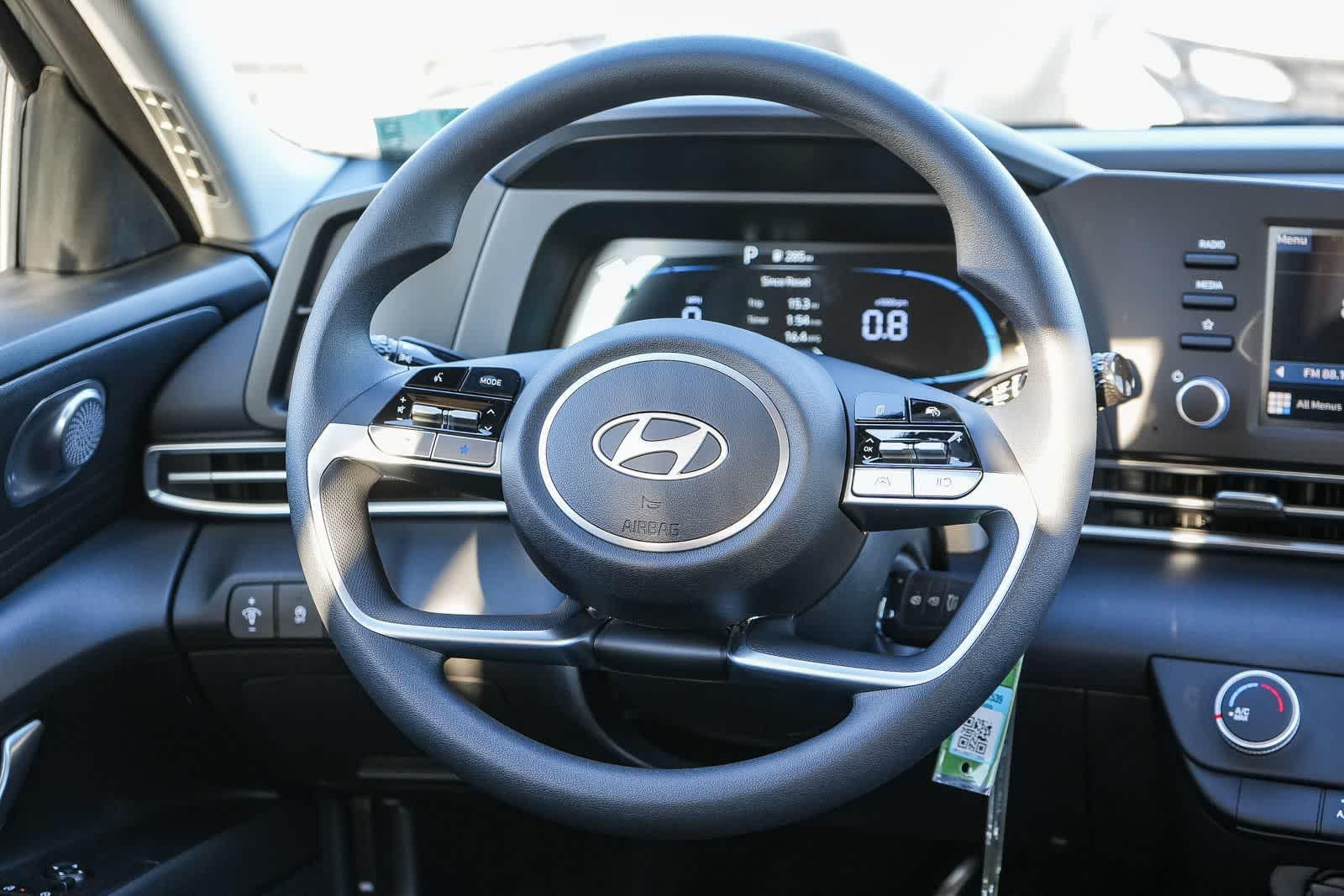 Thumbnail: 2026 Hyundai Elantra - 18