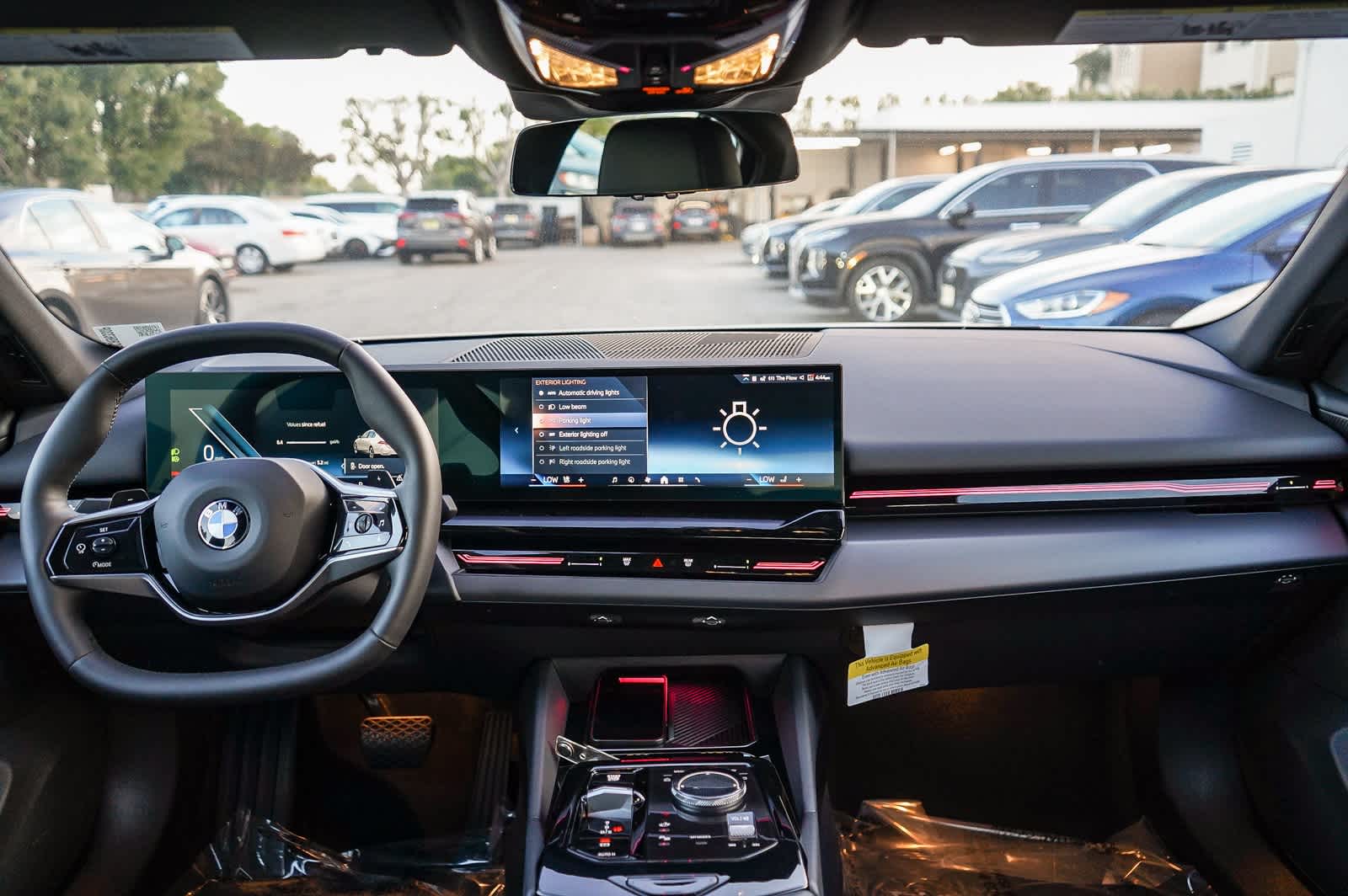 Thumbnail: 2024 BMW 5 Series - 12