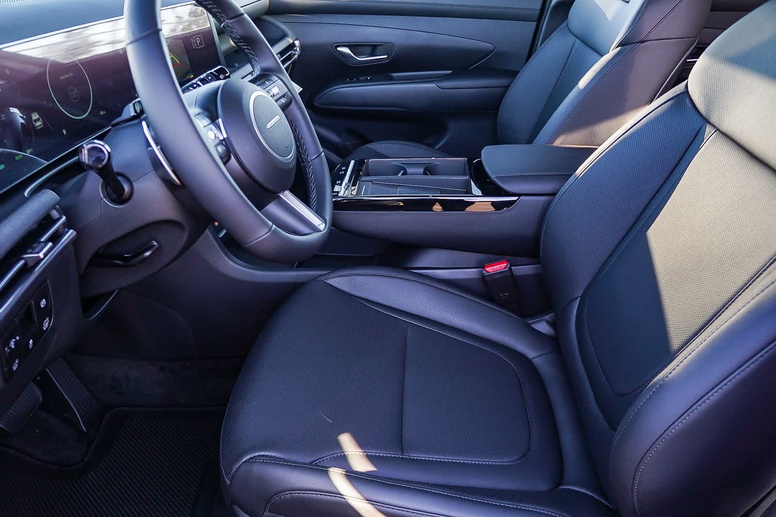 Thumbnail: 2025 Hyundai Tucson - 26