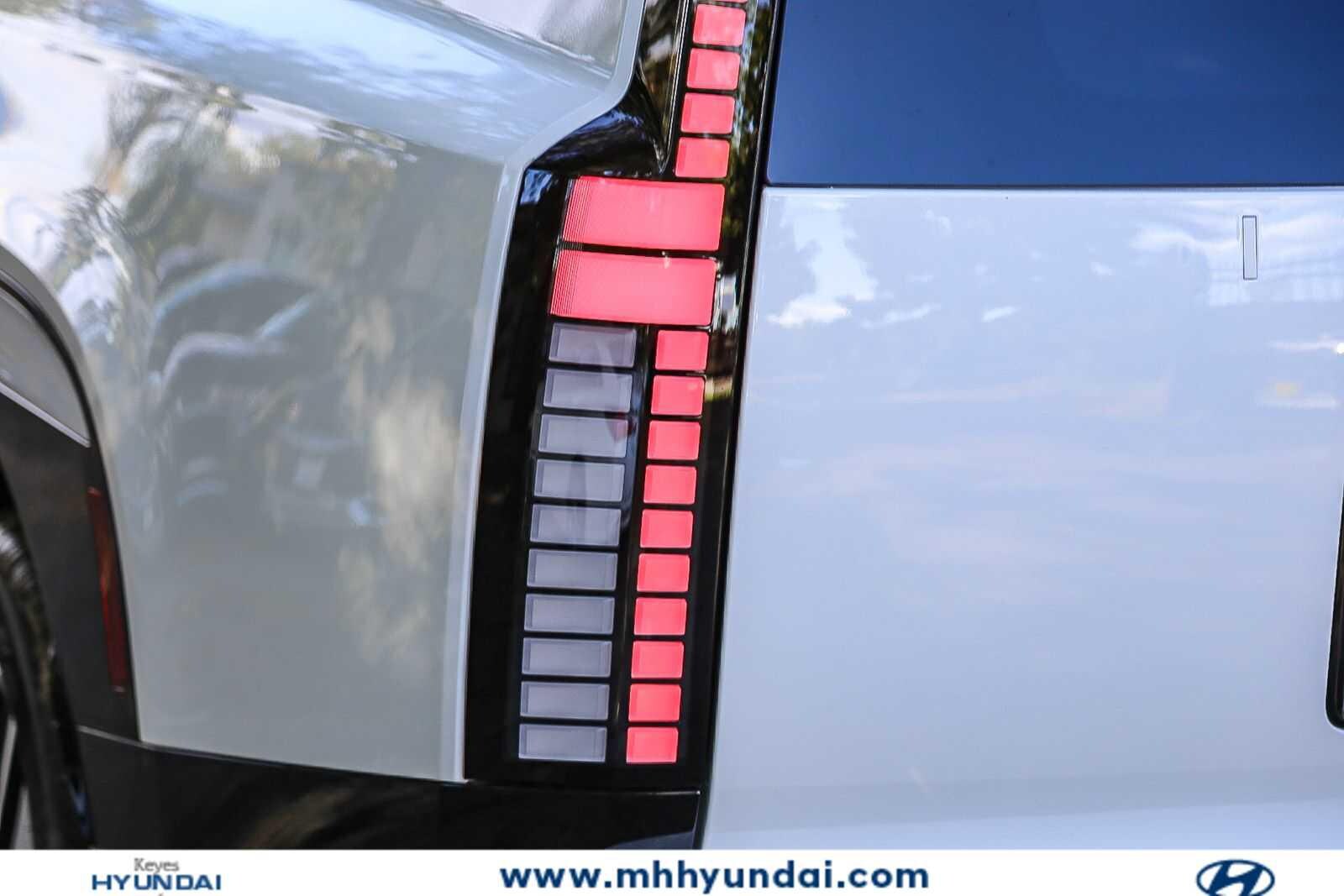 Thumbnail: 2026 Hyundai Ioniq - 9