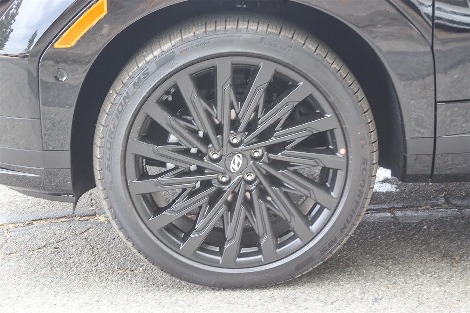 Thumbnail: 2025 Hyundai Santa Fe - 7