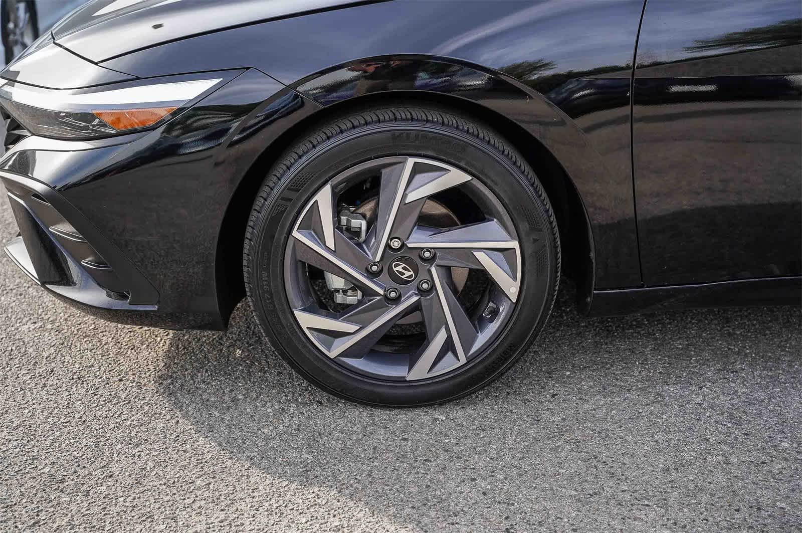 Thumbnail: 2025 Hyundai Elantra - 6