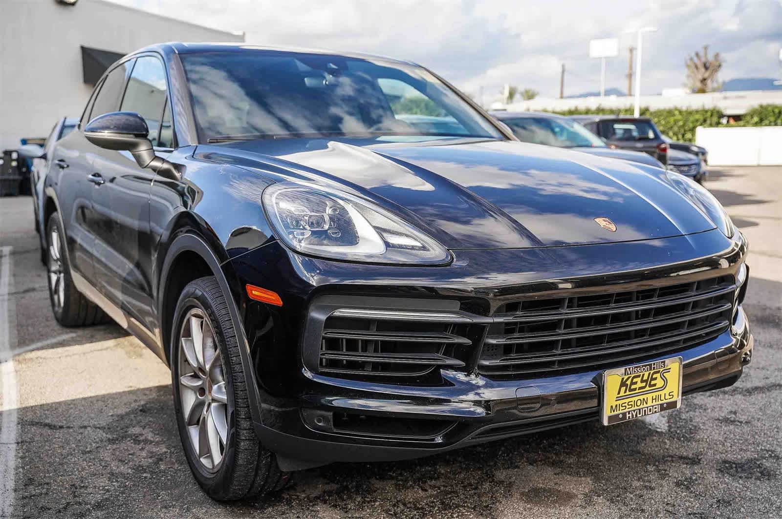 Thumbnail: 2019 Porsche Cayenne - 3