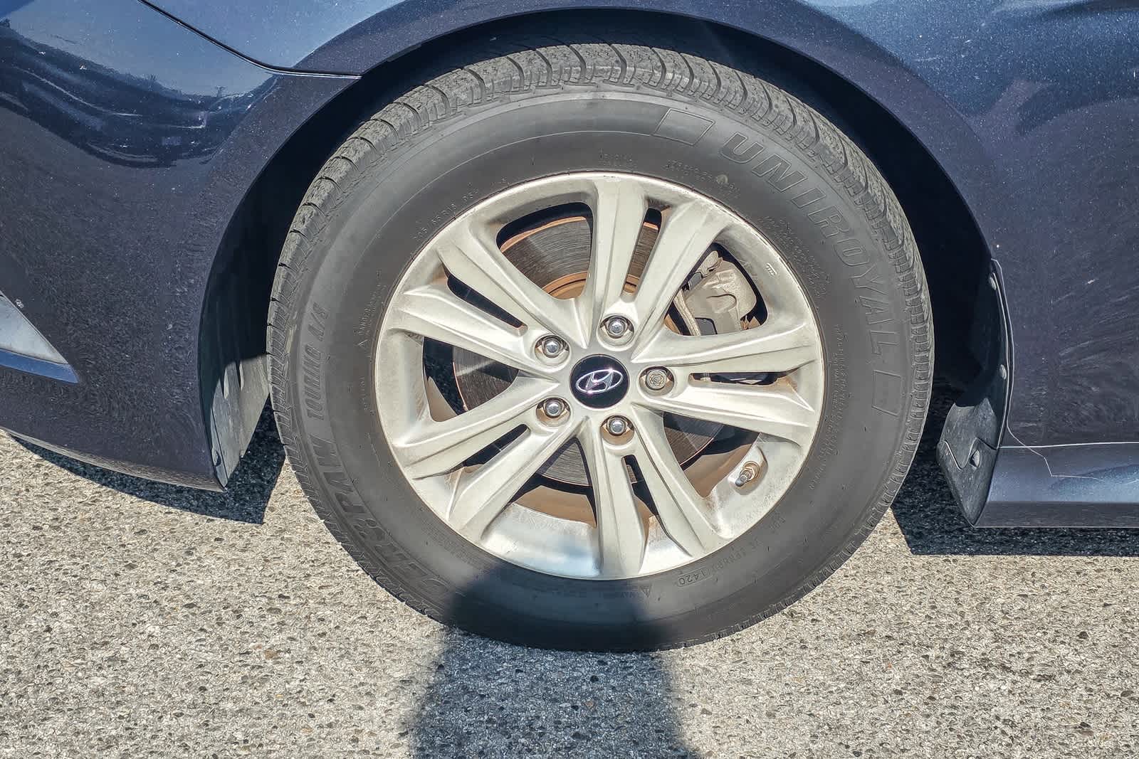 Thumbnail: 2014 Hyundai Sonata - 9