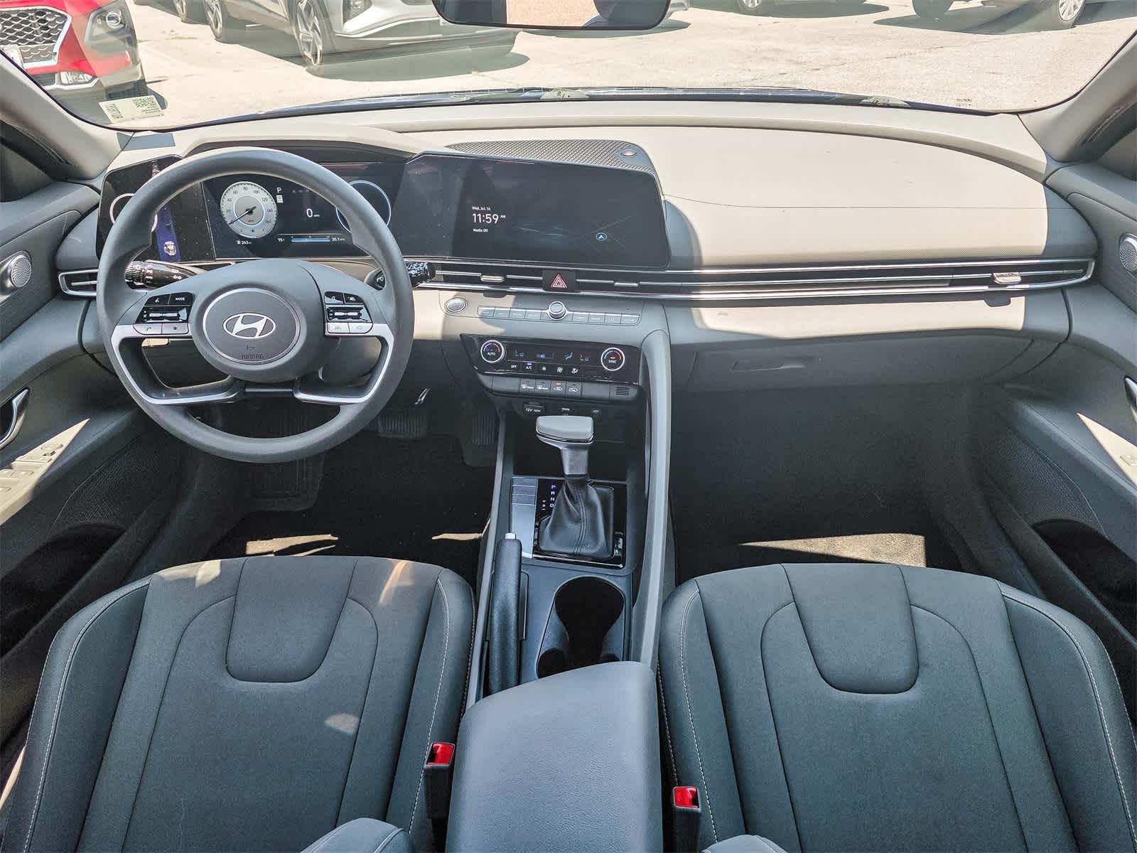 Thumbnail: 2024 Hyundai Elantra - 15