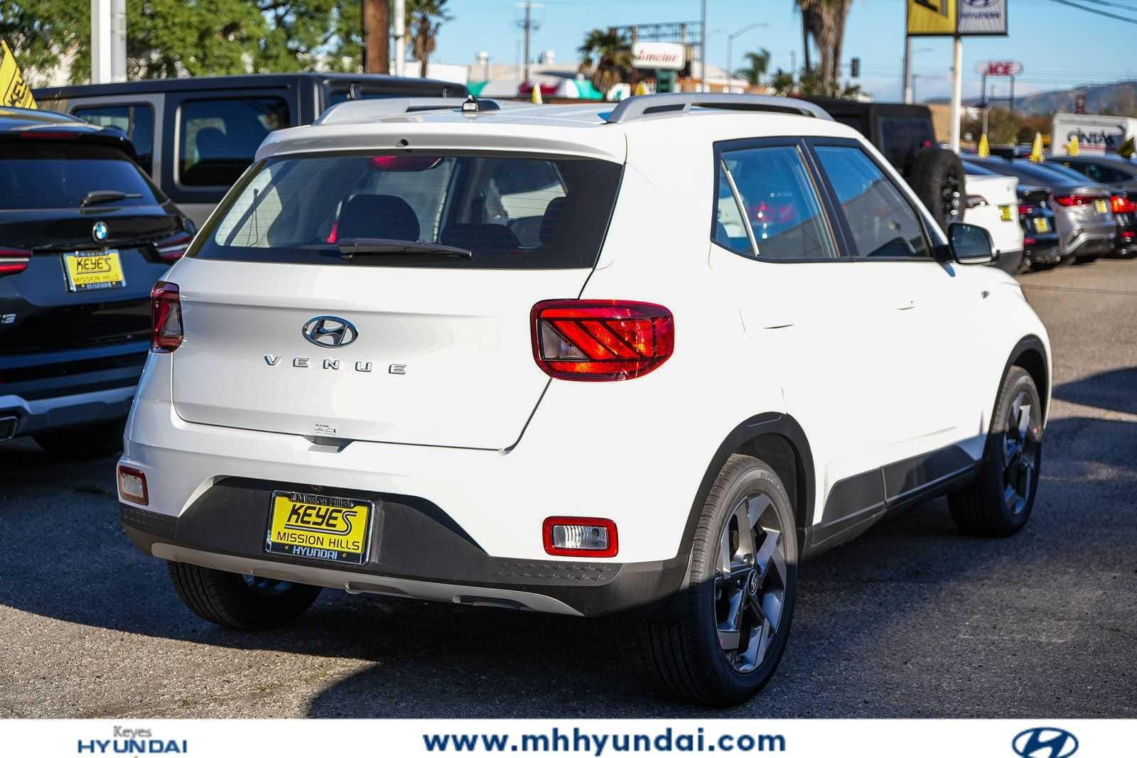 Thumbnail: 2026 Hyundai Venue - 8