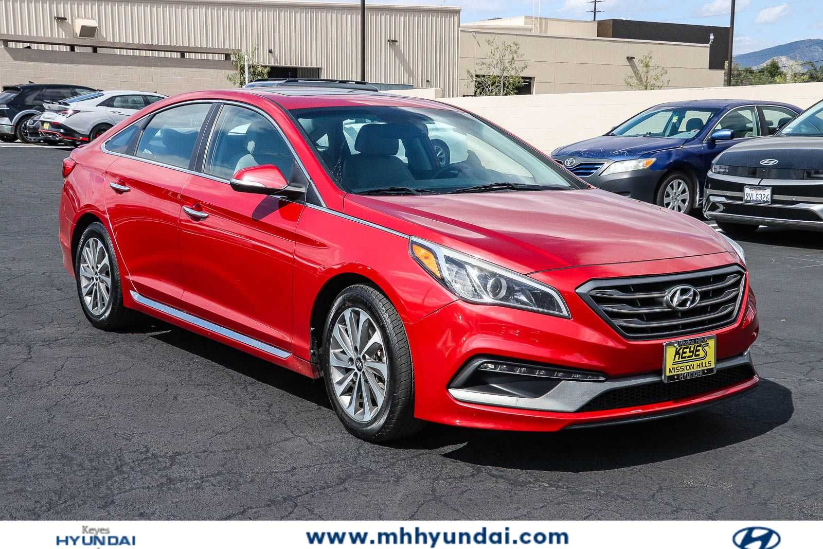 Thumbnail: 2017 Hyundai Sonata - 4