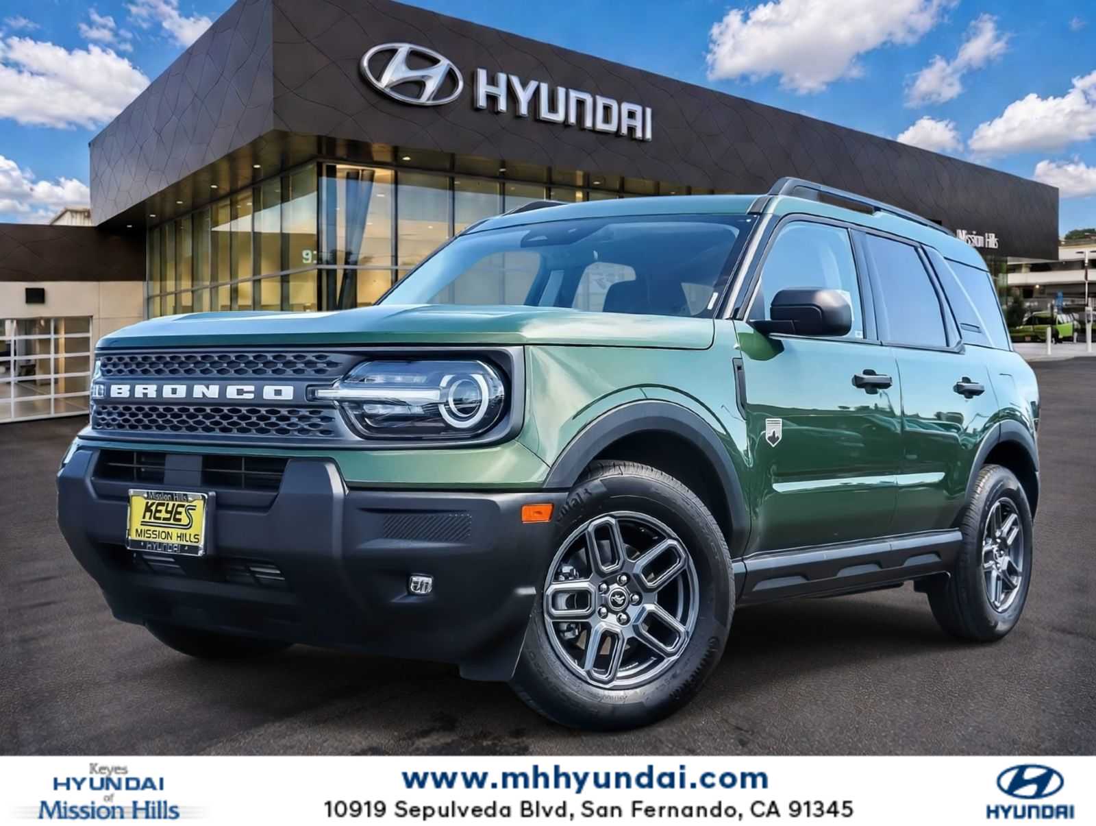 Thumbnail: 2025 Ford Bronco Sport - 1